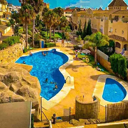 Luxury Townhouse In Free Parking Fast Wifi *
