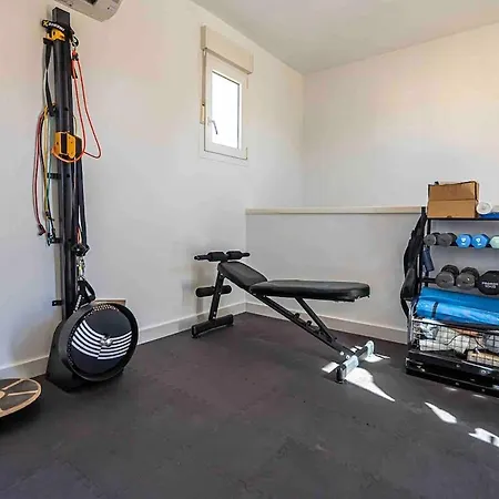 Holiday home Luxury Townhouse In Free Parking Fast Wifi *
